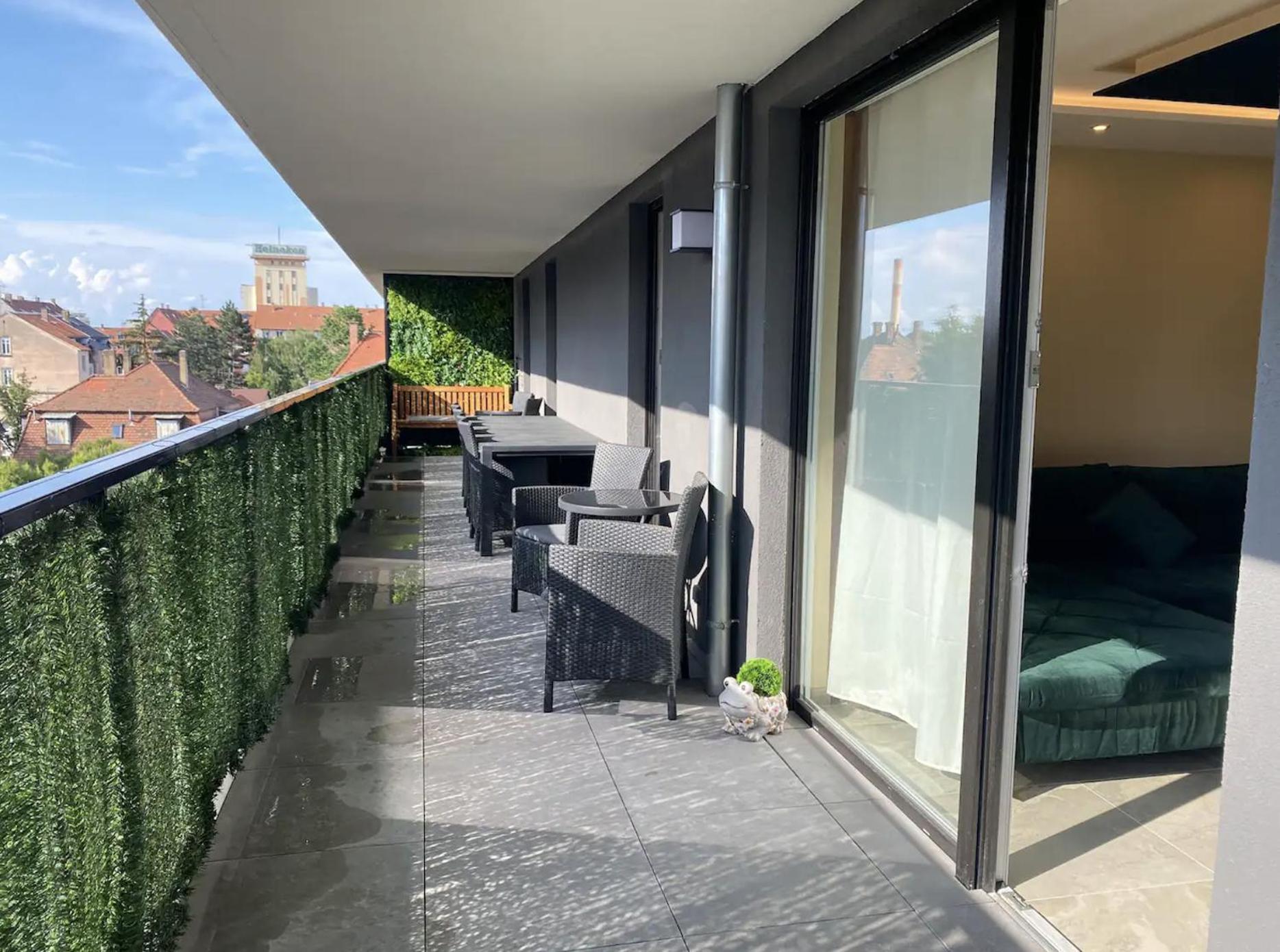 Appartement Neuf Haut Standing - Jacuzzi A Strasbourg Schiltigheim Exterior photo